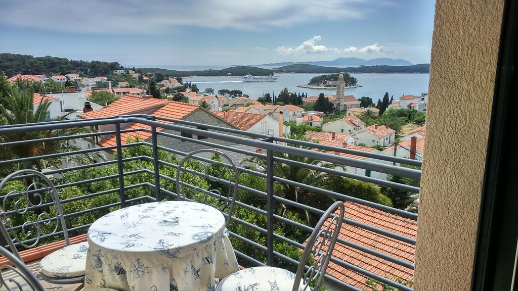 Apartment On Hvar Island Хвар Екстериор снимка