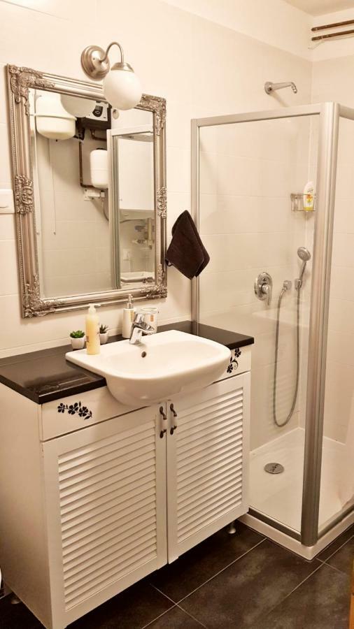 Apartment On Hvar Island Хвар Екстериор снимка